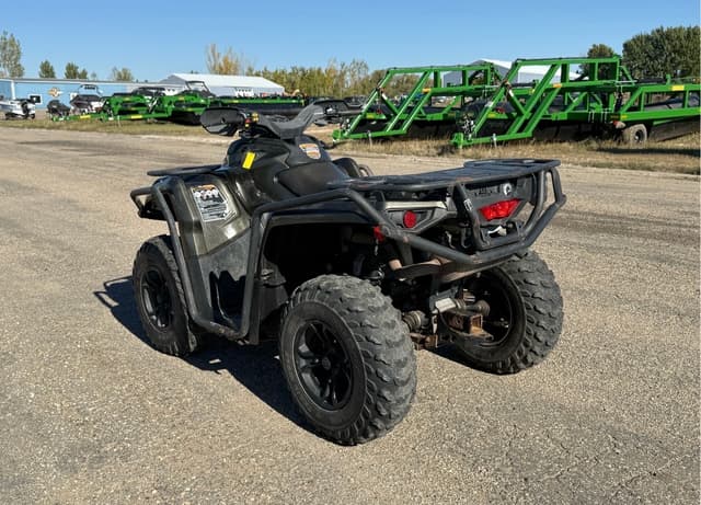 Image of Can-Am Outlander XT equipment image 3