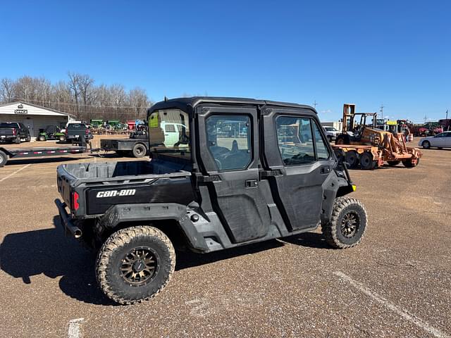 Image of Can-Am Defender Limited HD10 equipment image 4