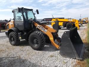 2022 Case 321F Image