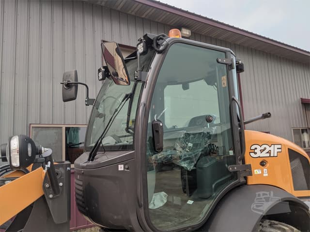 Image of Case 321F equipment image 3