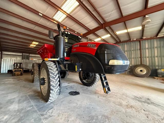 Image of Case IH 5550 Trident equipment image 4