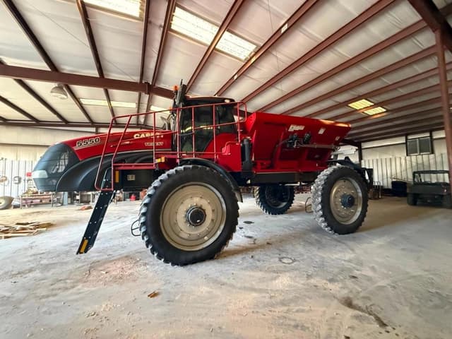 Image of Case IH 5550 Trident equipment image 1