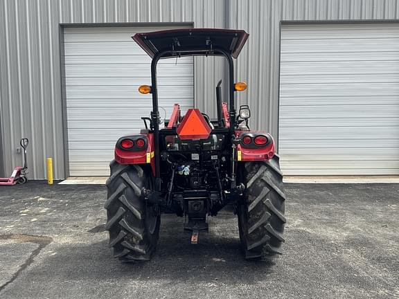 Image of Case IH Farmall 75A equipment image 3