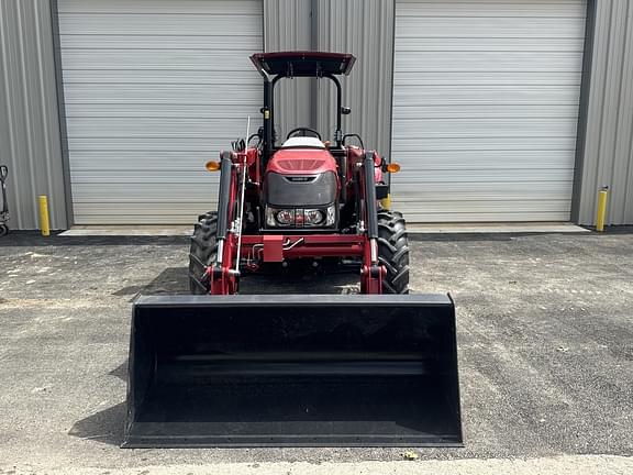 Image of Case IH Farmall 75A equipment image 1