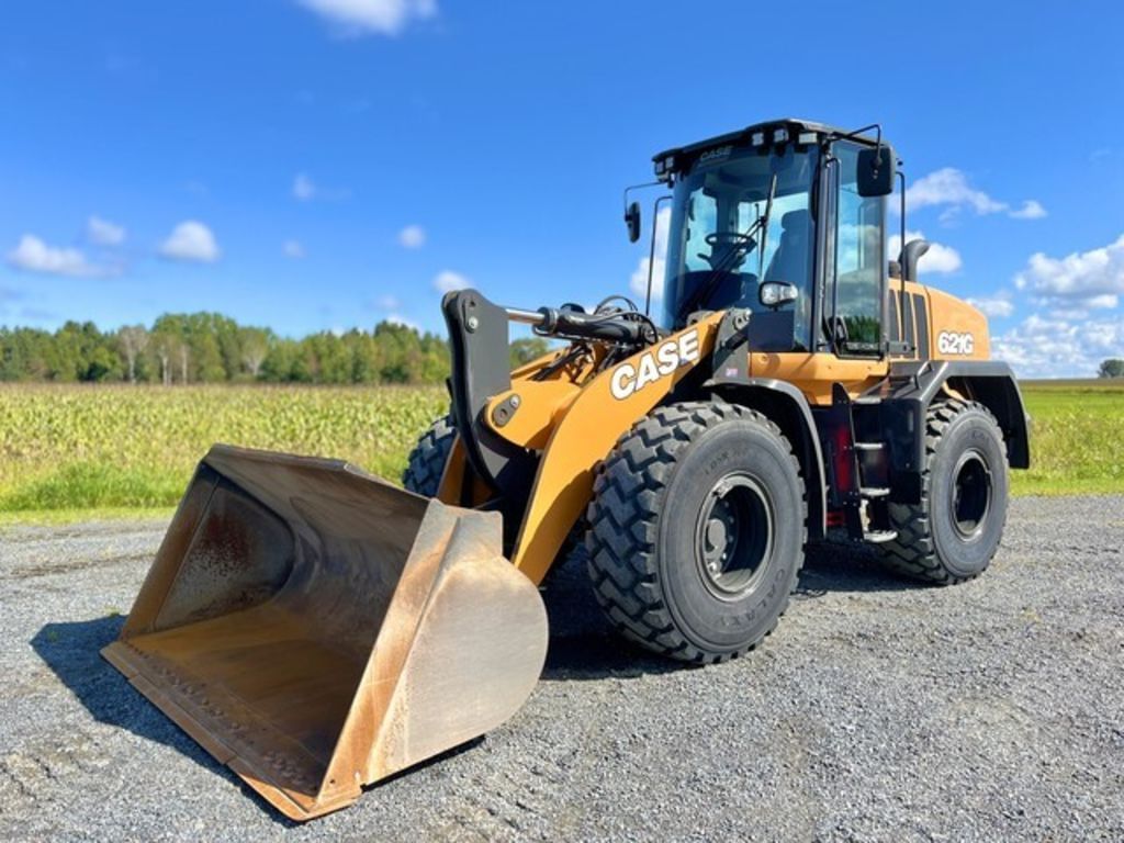 2022 Case 621G Equipment Image0