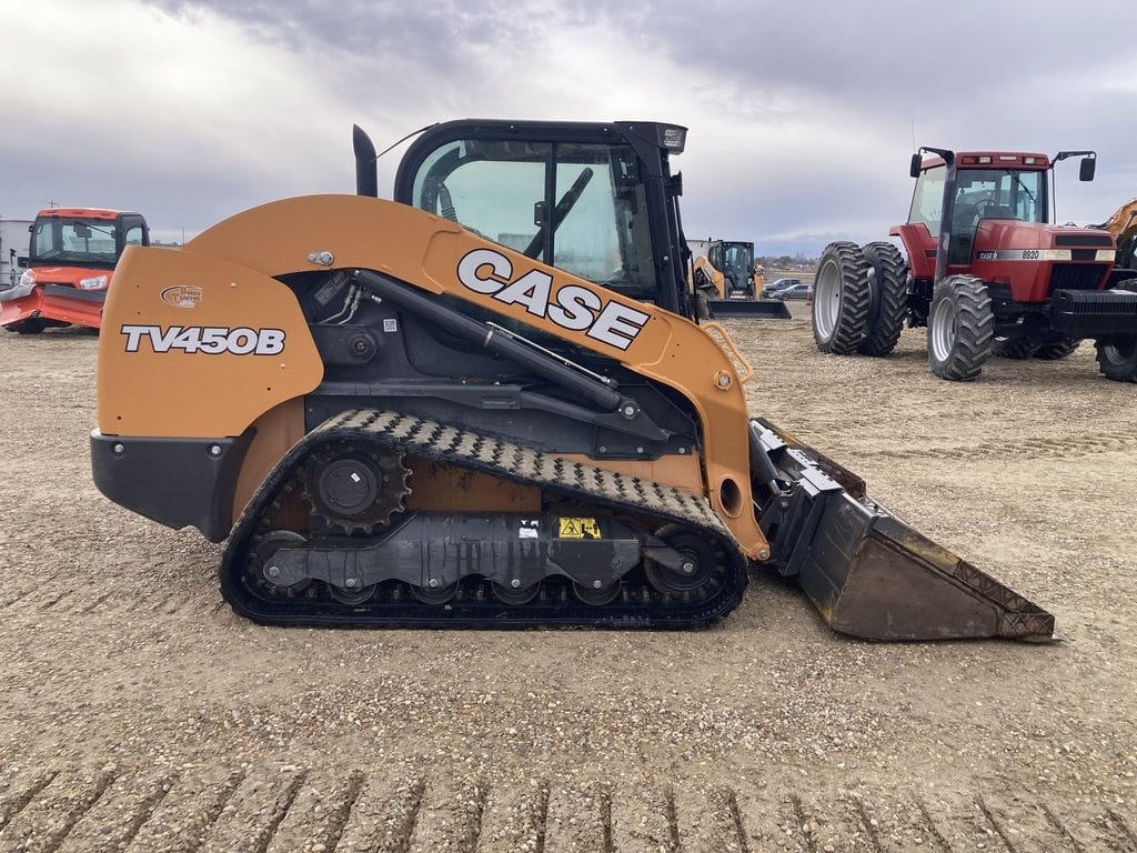 2022 Case TV450B Equipment Image0