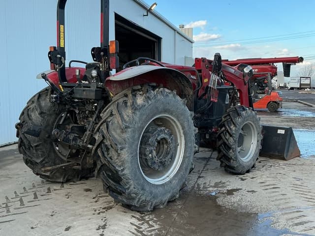 Image of Case IH Farmall 115A equipment image 1