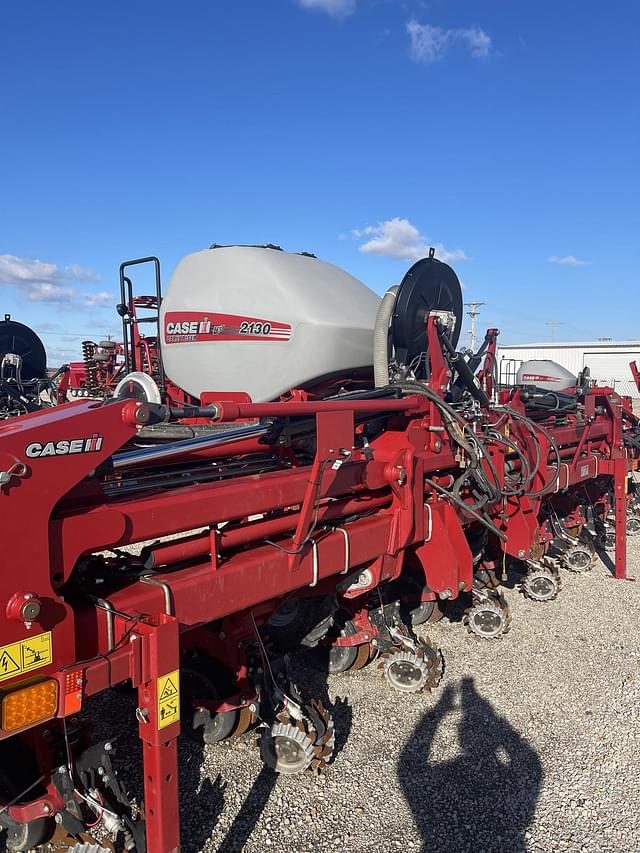 Image of Case IH 2130 equipment image 3