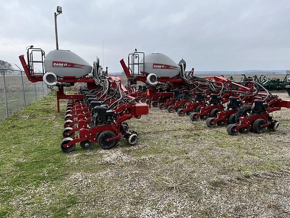 Image of Case IH 2130 equipment image 2