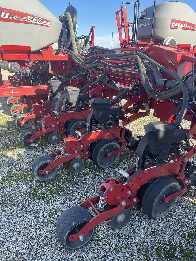 Image of Case IH 2130 equipment image 1