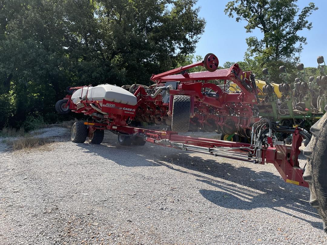 Image of Case IH 2140 Primary image