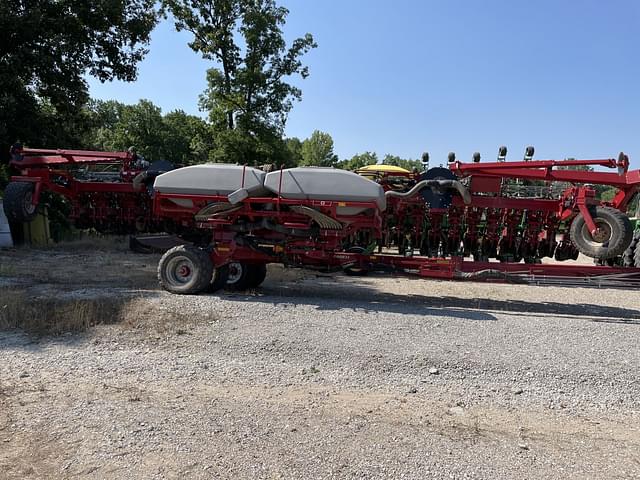 Image of Case IH 2140 equipment image 1