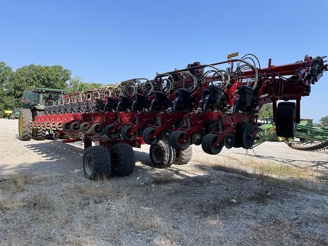 Image of Case IH 2140 equipment image 4