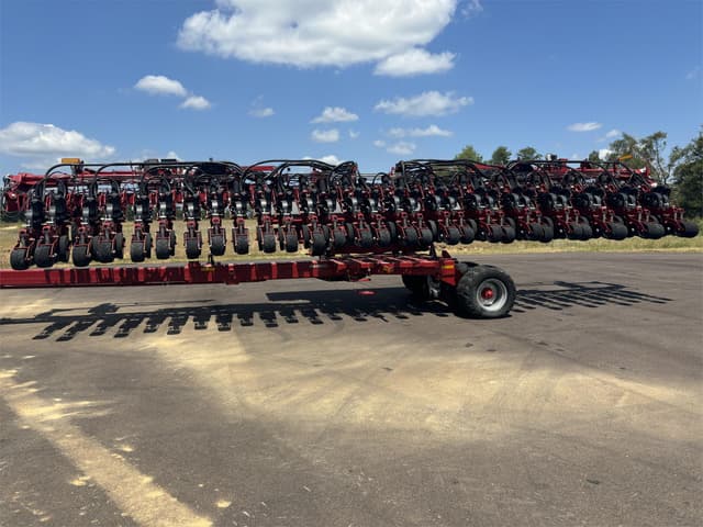 Image of Case IH 2140 equipment image 1