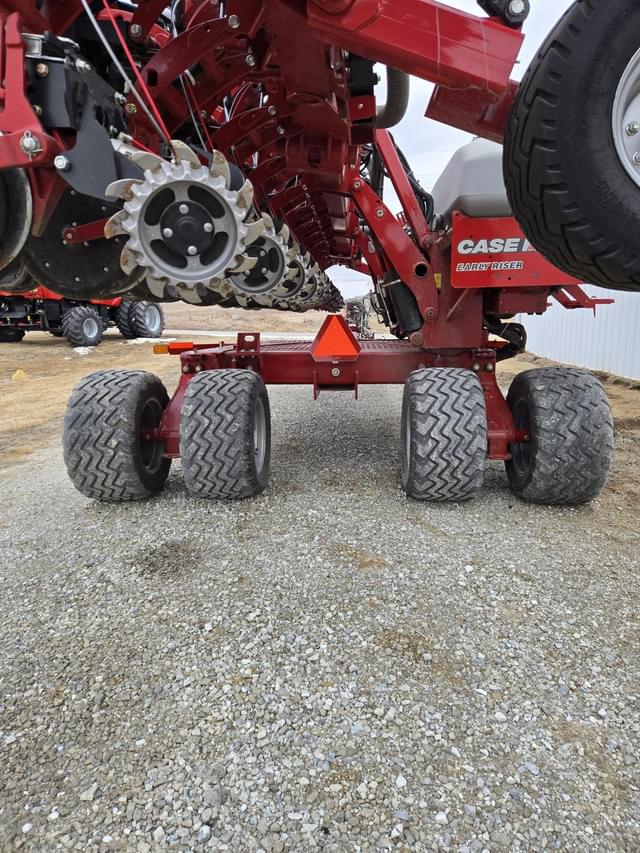 Image of Case IH 2140 equipment image 3