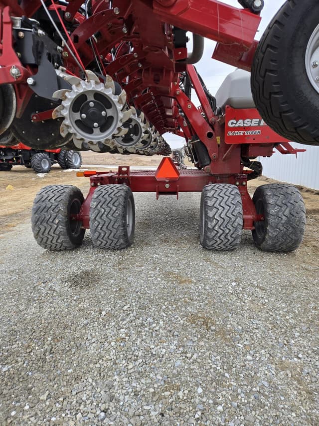 Image of Case IH 2140 equipment image 3