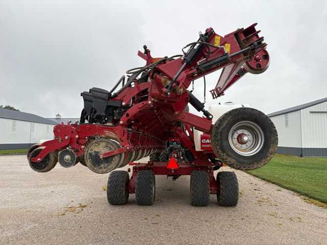 Image of Case IH 2140 equipment image 3