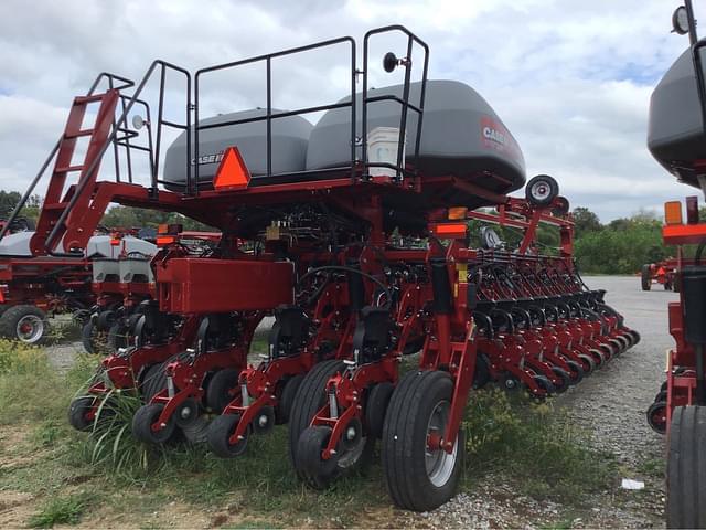 Image of Case IH 2150 equipment image 2