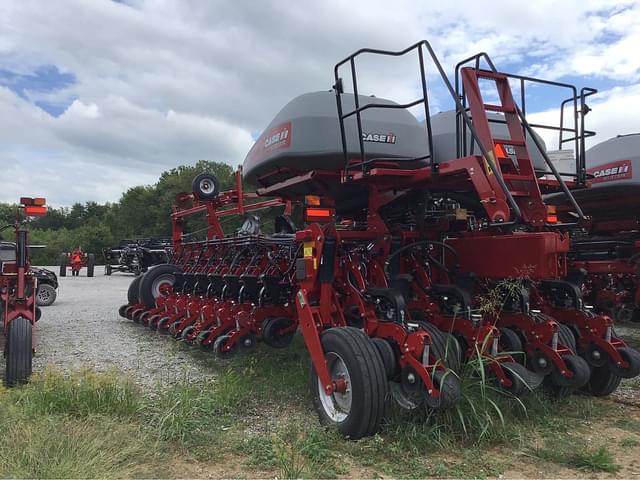 Image of Case IH 2150 equipment image 4