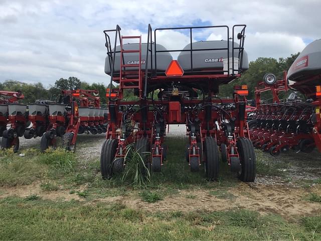 Image of Case IH 2150 equipment image 3