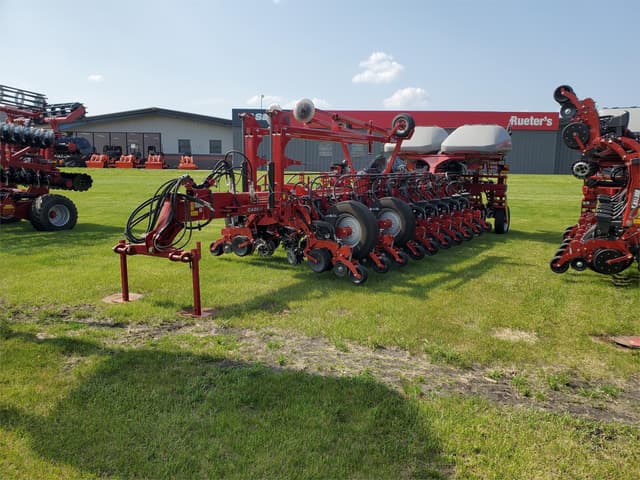 Image of Case IH 2150 equipment image 3