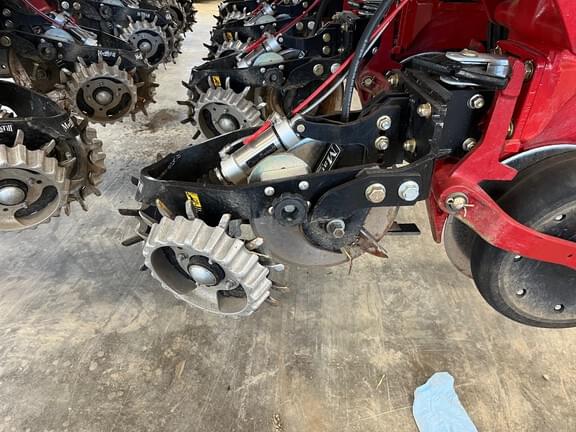 Image of Case IH 2150 equipment image 4