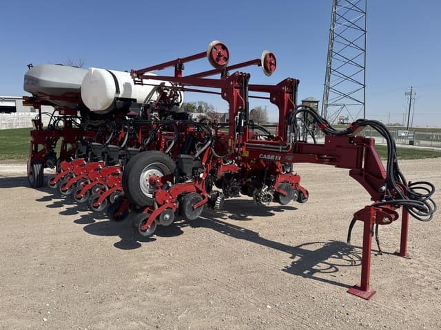 Image of Case IH 2150 equipment image 3