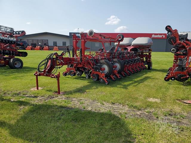 Image of Case IH 2150 equipment image 3