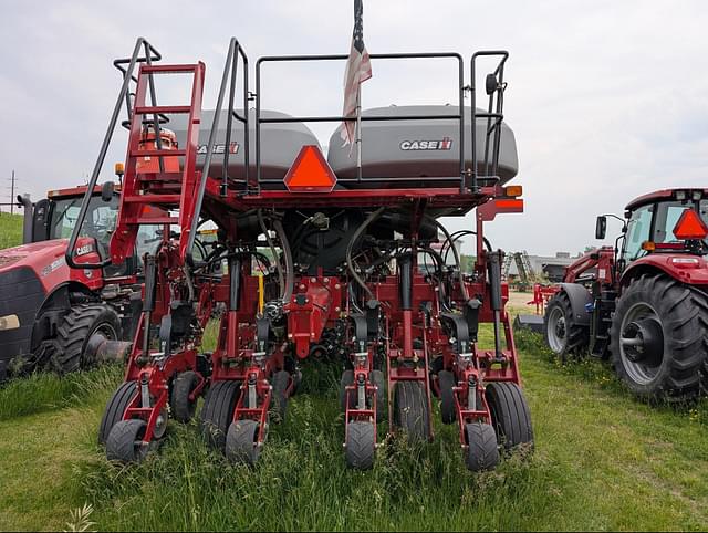 Image of Case IH 2150 equipment image 2