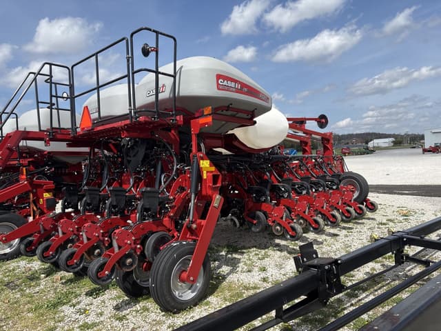 Image of Case IH 2150 equipment image 2