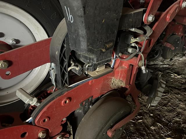 Image of Case IH 1250 equipment image 2