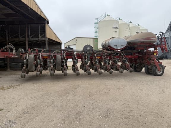 Image of Case IH 2150 equipment image 2