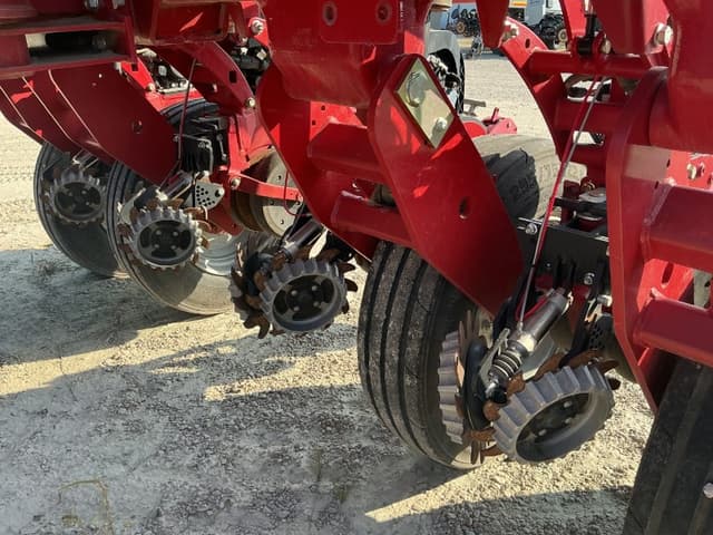 Image of Case IH 2150 equipment image 2