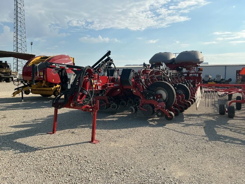 2022 Case IH 2150 Equipment Image0