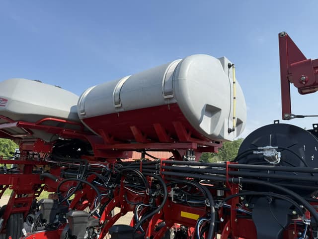 Image of Case IH 2150 equipment image 2