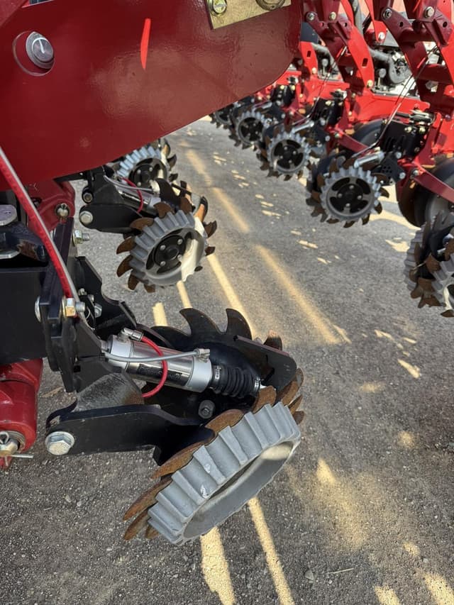 Image of Case IH 2150 equipment image 4