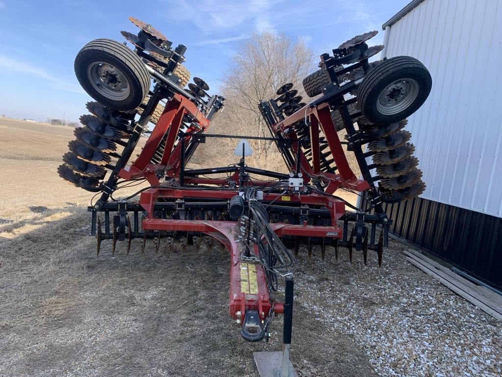 2022 Case IH 335VT Equipment Image0