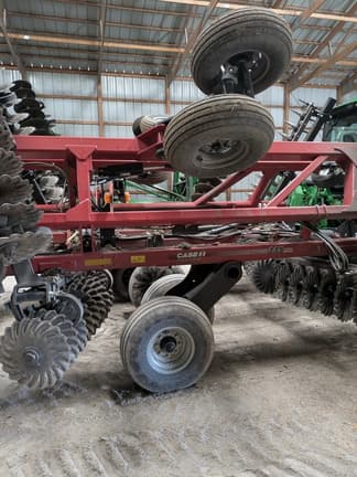 Main image Case IH Barracuda 335