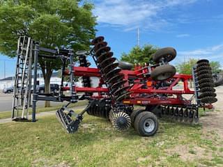 Image of Case IH 335VT equipment image 1