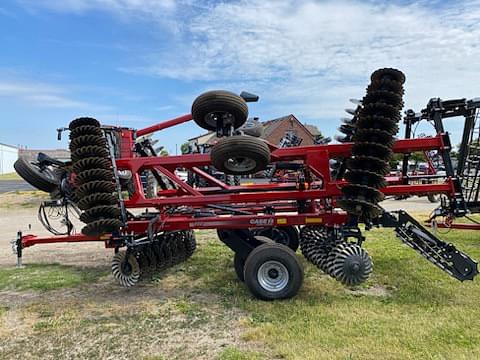 Image of Case IH 335VT equipment image 3