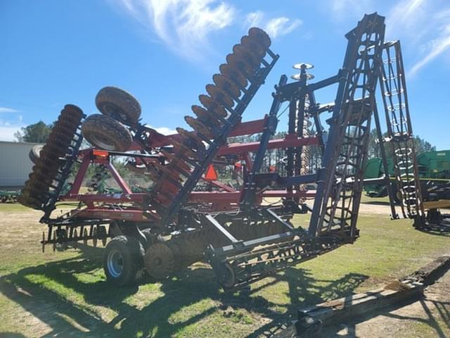 Image of Case IH 335VT equipment image 2