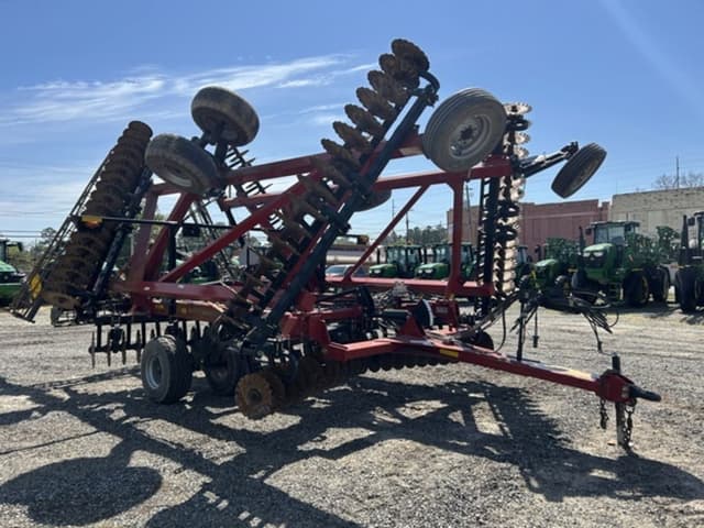 Image of Case IH 335VT equipment image 1