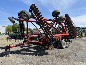 2022 Case IH 335VT Image