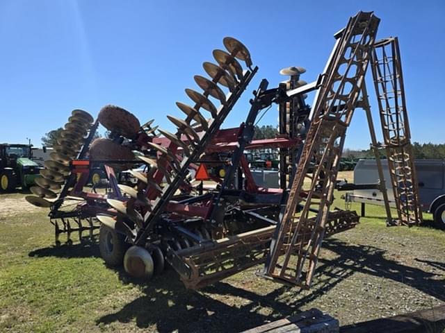 Image of Case IH 345 equipment image 3