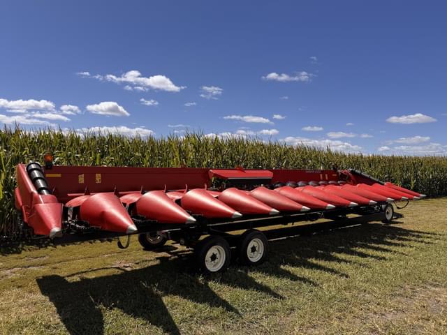 Image of Case IH 4412 equipment image 4