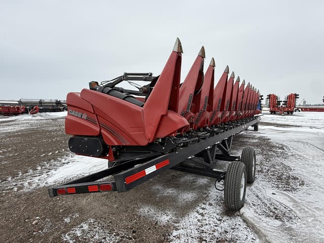 Image of Case IH 4412 equipment image 3