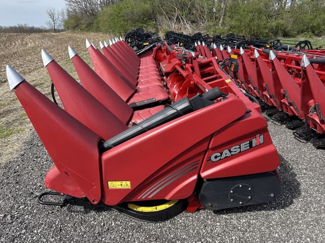 Image of Case IH 4412F equipment image 4