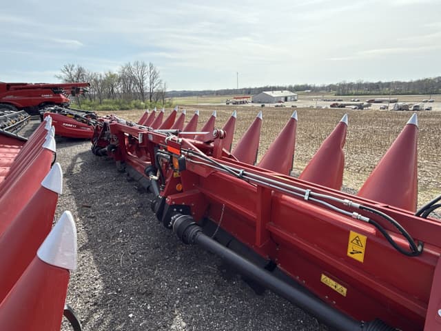 Image of Case IH 4412F equipment image 3
