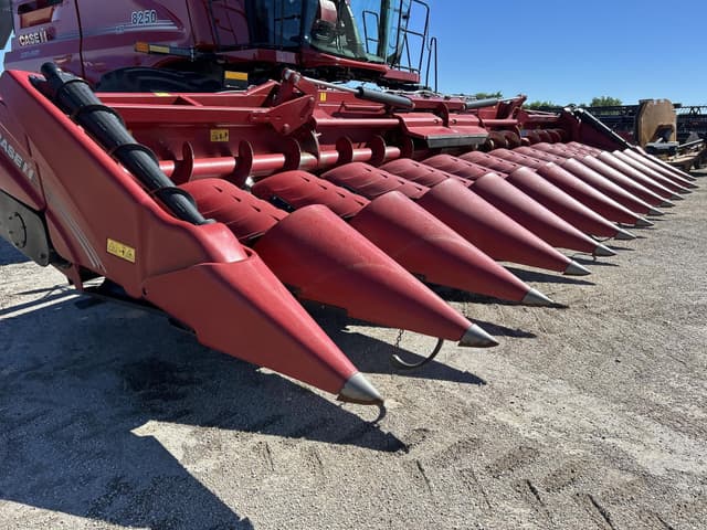 Image of Case IH 4412F equipment image 1