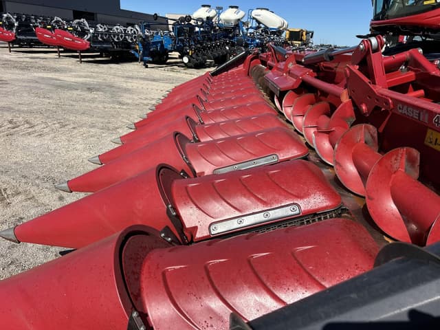 Image of Case IH 4412F equipment image 2